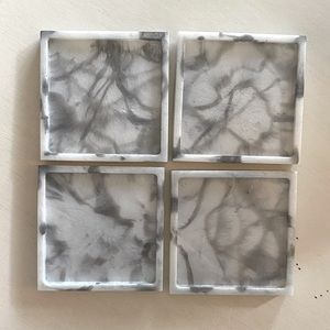 Handmade marble look resin coaster set